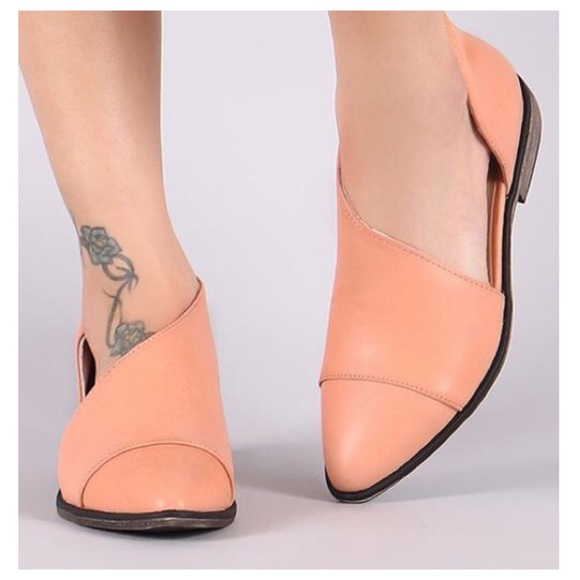 Coral Blush Flats - Picture 2 of 3